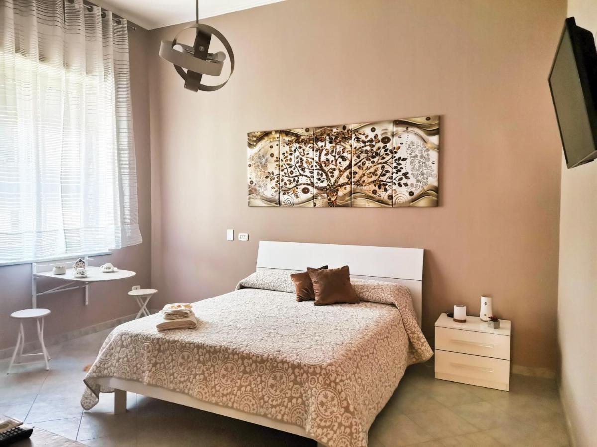 Dale Rooms Naples Luaran gambar