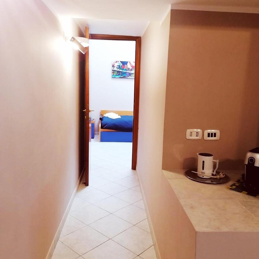 Dale Rooms Naples Luaran gambar