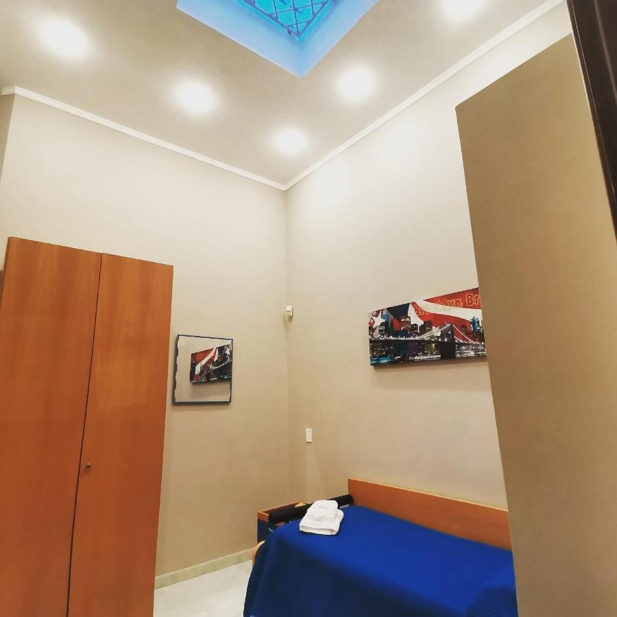 Dale Rooms Naples Luaran gambar